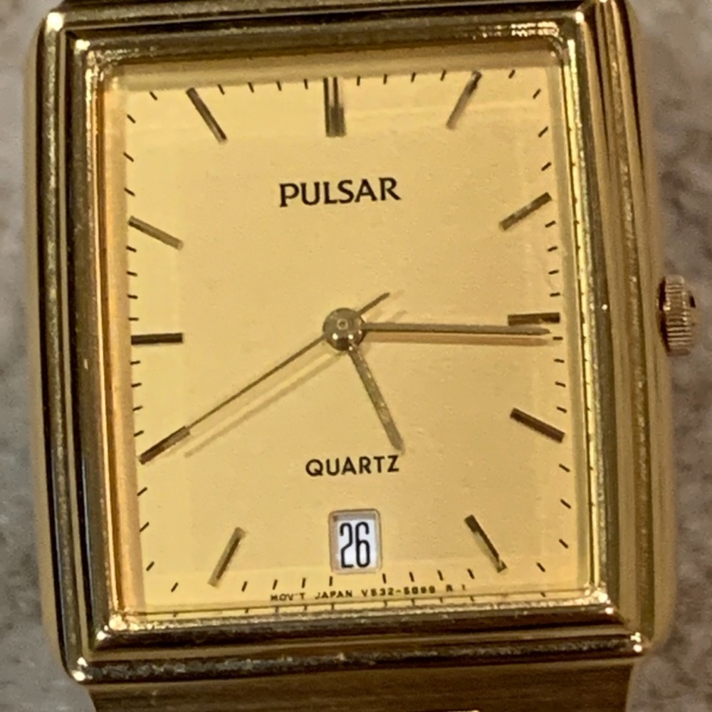 Nice Pulsar Gold Tone Rectangular Date Dress Watch - image 3